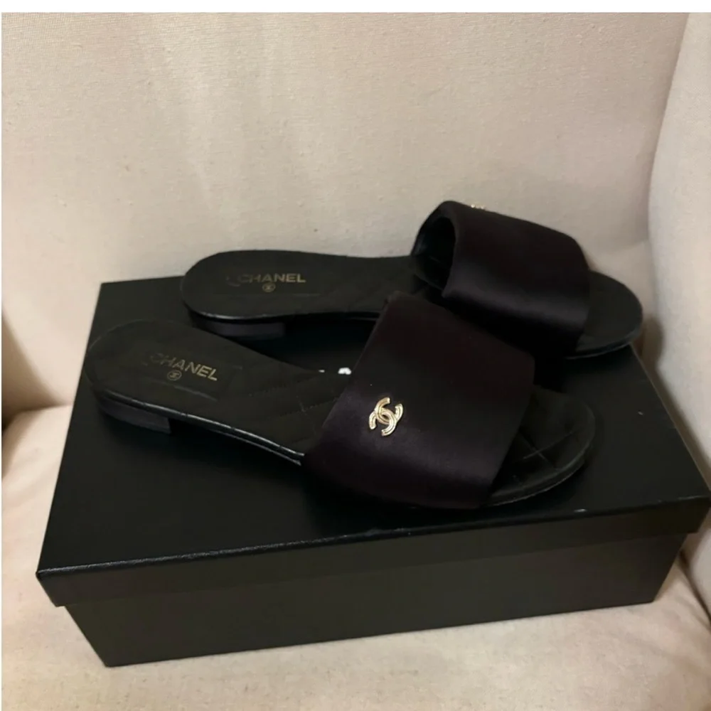 Chanel black sandals 8-9.5 - Picture 6 of 9